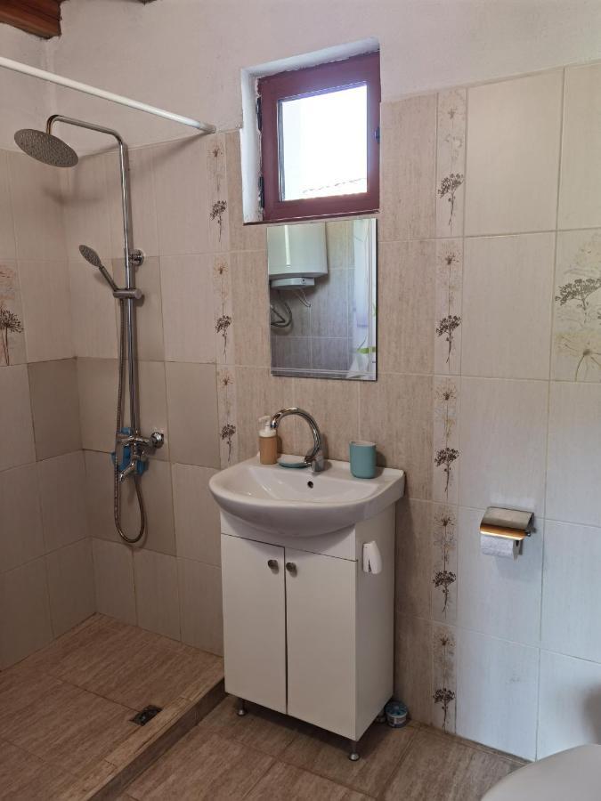 Guest House Yana Turkasheni Luaran gambar
